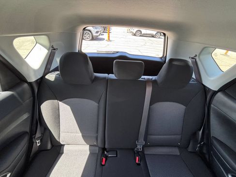 Used 2025 Kia Soul LX w/ LX Technology Package FWD image 37