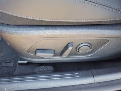 New 2025 Kia K5 EX FWD image 9