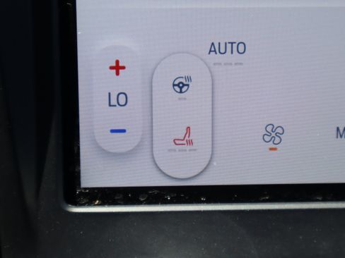 Used 2023 Ford Edge SEL w/ Convenience Package image 23