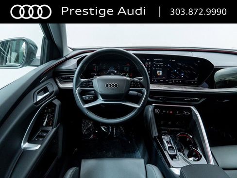 Used 2025 Audi Q5 Premium Plus w/ Premium Plus image 15