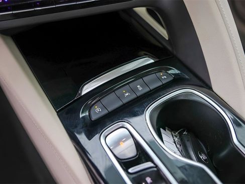 Used 2021 Buick Envision Avenir image 19