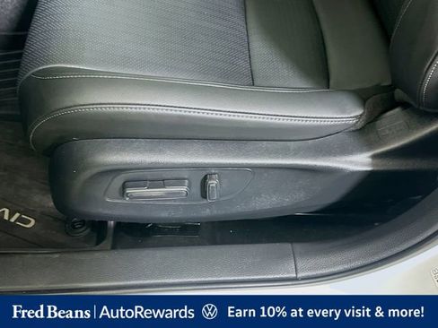 Used 2025 Honda Civic Sport image 19