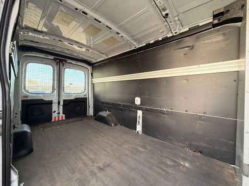 Used 2016 Ford Transit 250 148 Medium Roof RWD image 26