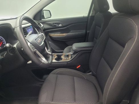 Used 2023 GMC Acadia SLE w/ Driver Convenience Package FWD image 17