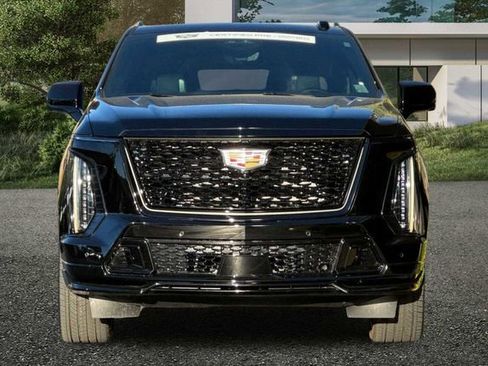 Certified 2025 Cadillac Escalade V image 9