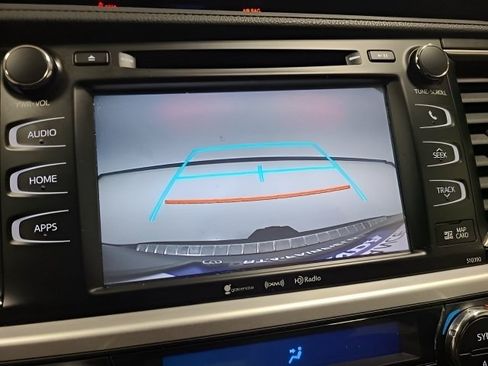 Used 2019 Toyota Highlander SE AWD/4WD image 33