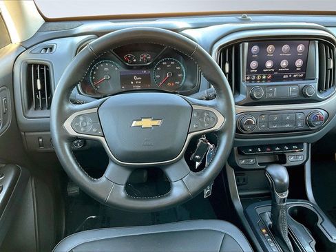 Used 2022 Chevrolet Colorado Z71 image 5