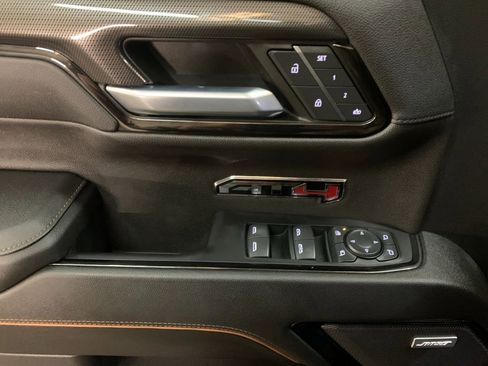 Used 2023 GMC Sierra 1500 AT4 w/ Technology Package image 13