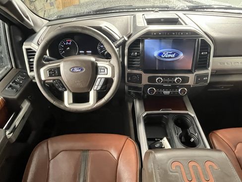 Used 2022 Ford F250 King Ranch w/ FX4 Off-Road Package image 11