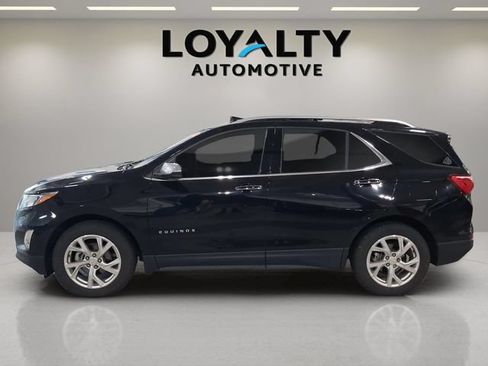 Used 2021 Chevrolet Equinox Premier FWD image 2