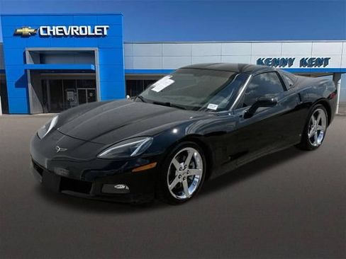 Used 2008 Chevrolet Corvette Coupe w/ Preferred Equipment Group RWD image 25