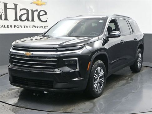 New 2026 Chevrolet Traverse LT w/ Driver Confidence Package image 13