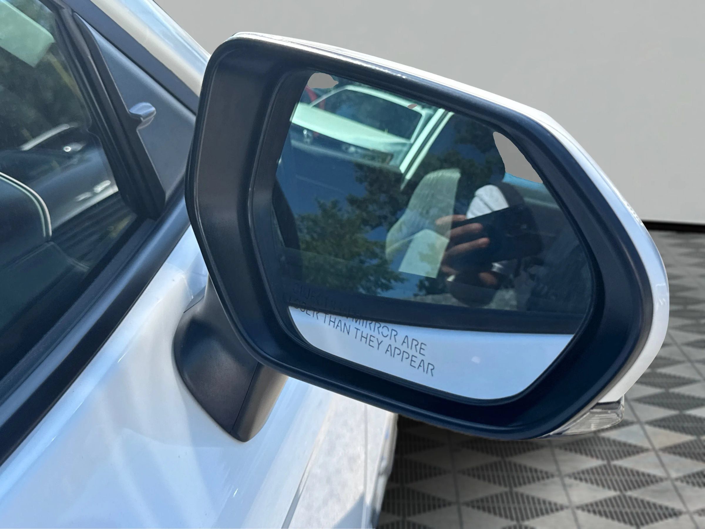 Used 2025 Toyota Camry LE FWD image 28