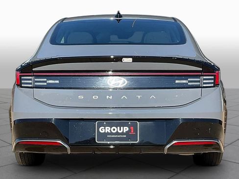 Used 2025 Hyundai Sonata SEL FWD image 6