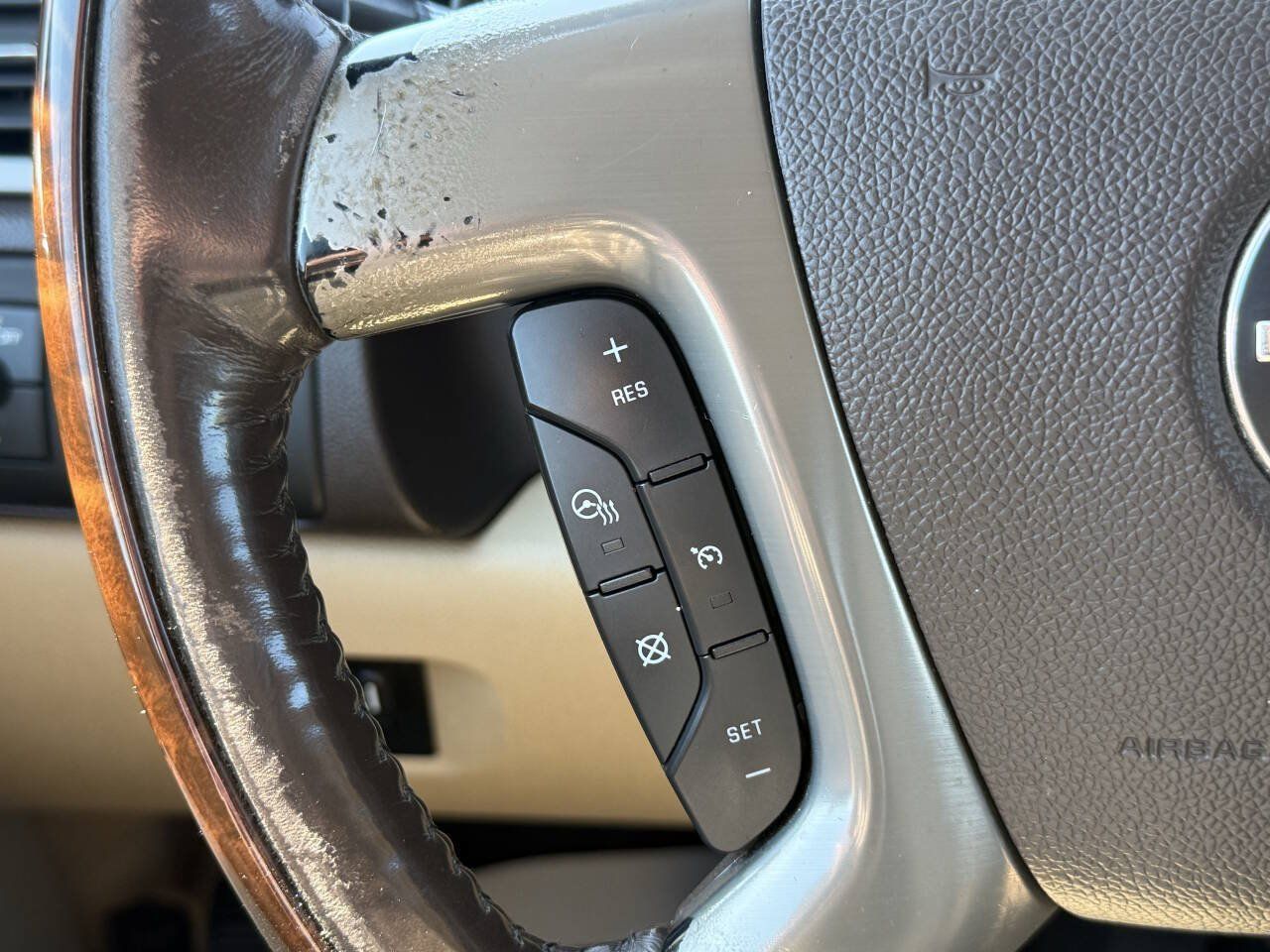 Used 2012 GMC Yukon Denali AWD/4WD image 27