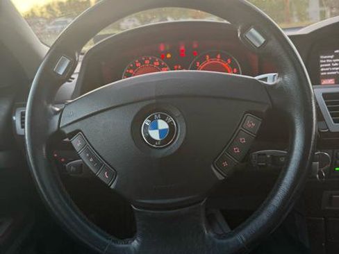 Used 2005 BMW 745Li image 14