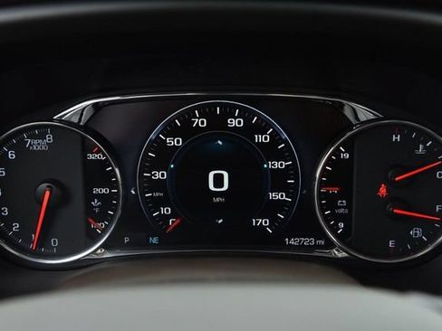 Used 2019 GMC Acadia Denali FWD image 13