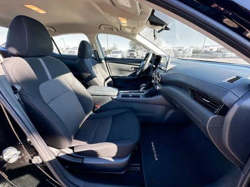 Used 2024 Nissan Sentra SV image 28