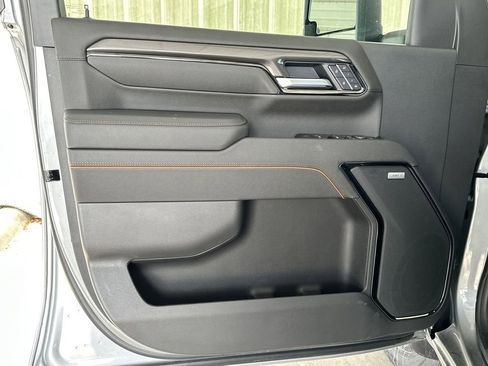 New 2026 GMC Sierra 2500 AT4 w/ AT4 Premium Plus Package AWD/4WD image 10