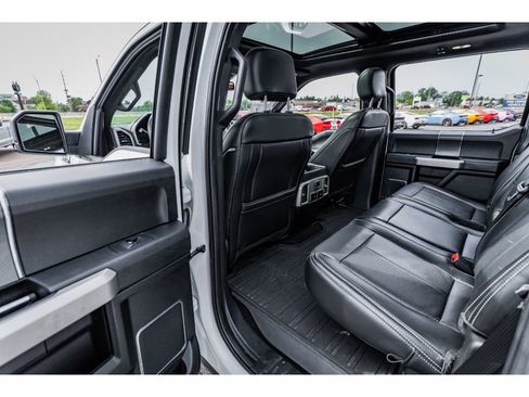 Used 2019 Ford F150 Lariat w/ Equipment Group 502A Luxury AWD/4WD image 22