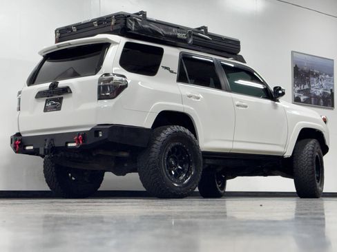 Used 2019 Toyota 4Runner TRD Off-Road Premium w/ Wilderness Package image 6