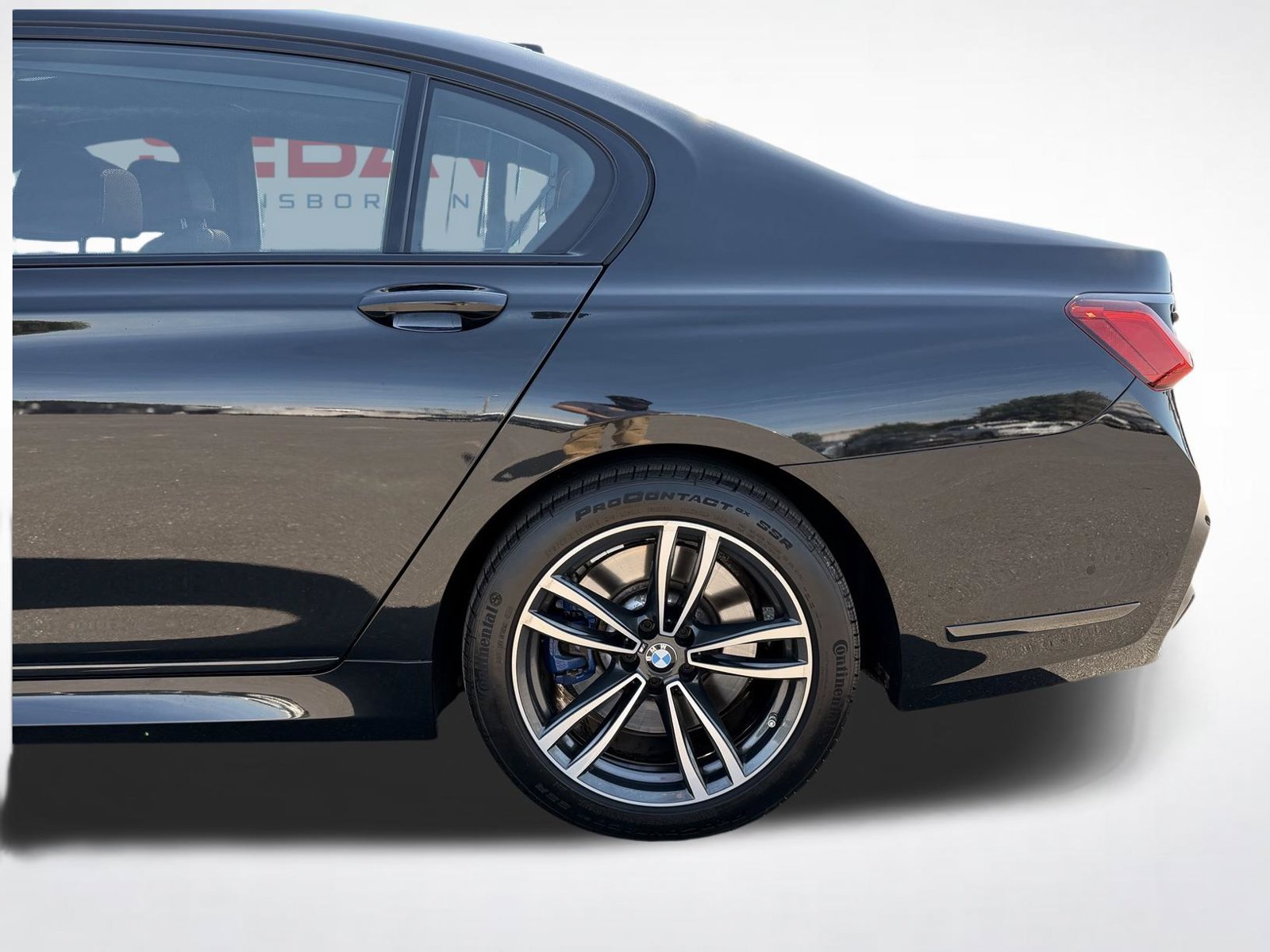 Used 2020 BMW 750i xDrive w/ Executive Package AWD/4WD image 82
