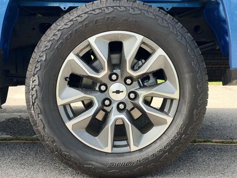 Used 2025 Chevrolet Silverado 1500 RST image 33