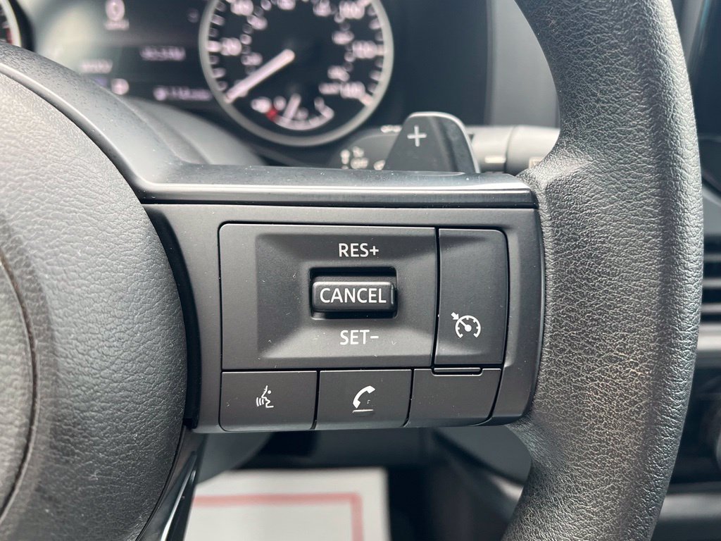 Used 2023 Nissan Pathfinder S FWD image 16