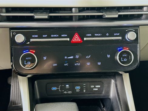 Used 2025 Hyundai Tucson SEL FWD image 24