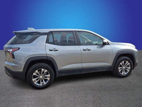 Used 2025 Chevrolet Equinox LT AWD/4WD image 5