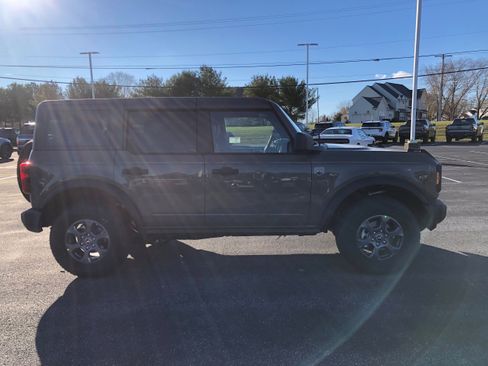 New 2025 Ford Bronco Big Bend image 6