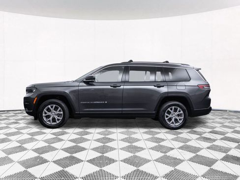 Used 2022 Jeep Grand Cherokee L Limited image 7
