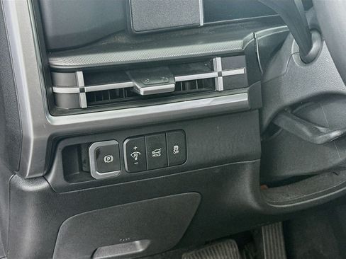 Used 2026 Hyundai Santa Fe SEL FWD image 17