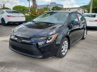 Used 2025 Toyota Corolla LE video 2