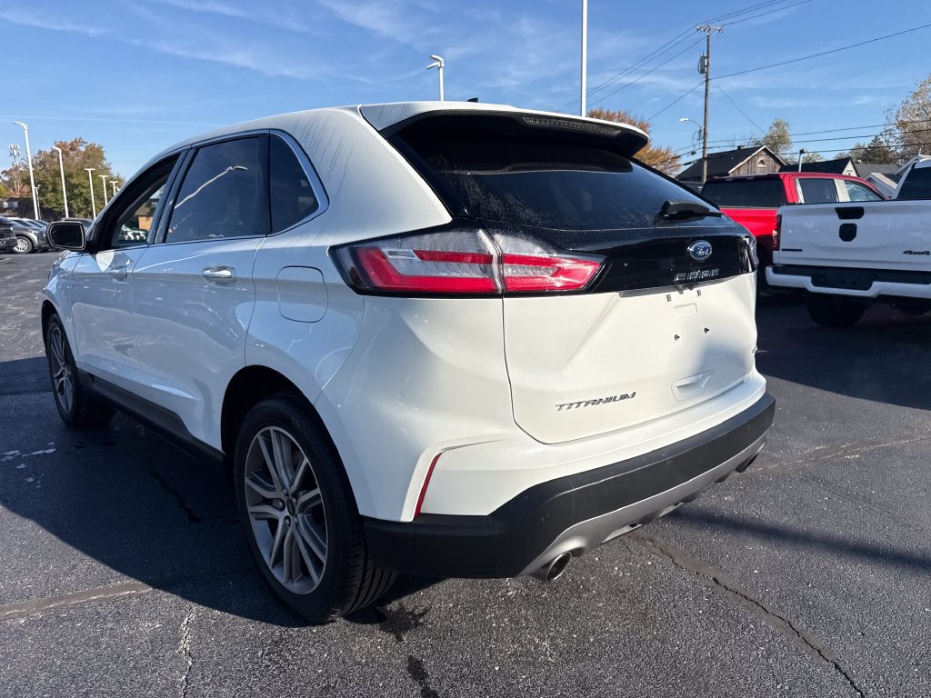 Used 2024 Ford Edge Titanium w/ Equipment Group 301A AWD/4WD image 9