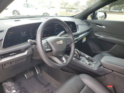 Used 2025 Cadillac XT4 Sport w/ Cold Weather Package FWD image 25