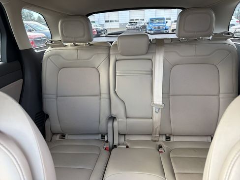 Certified 2021 Lincoln Corsair Reserve image 19