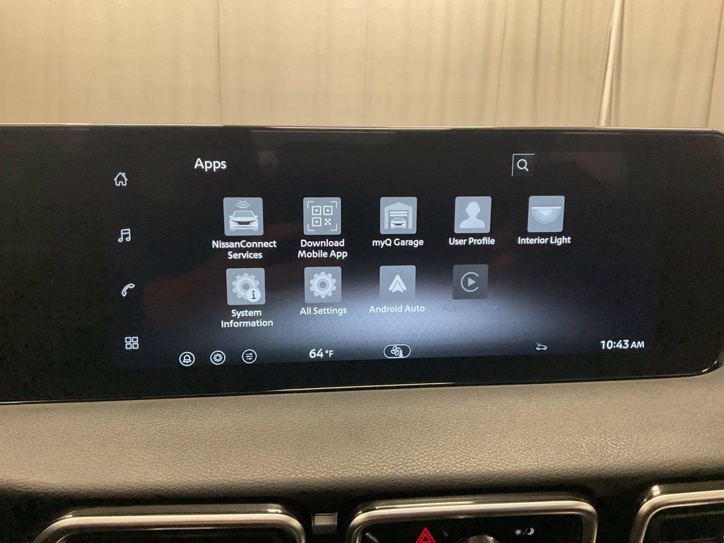 Used 2026 Nissan Sentra SR w/ Floor Mat Package FWD image 17