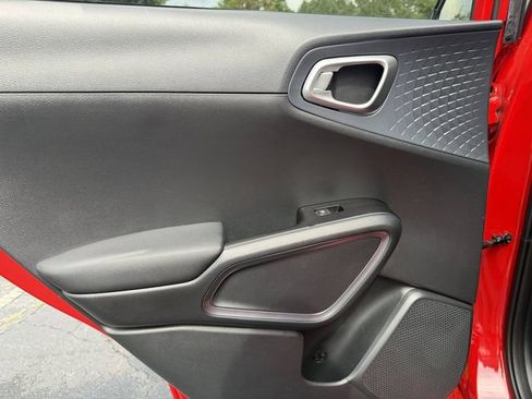Certified 2022 Kia Soul GT-Line FWD image 26