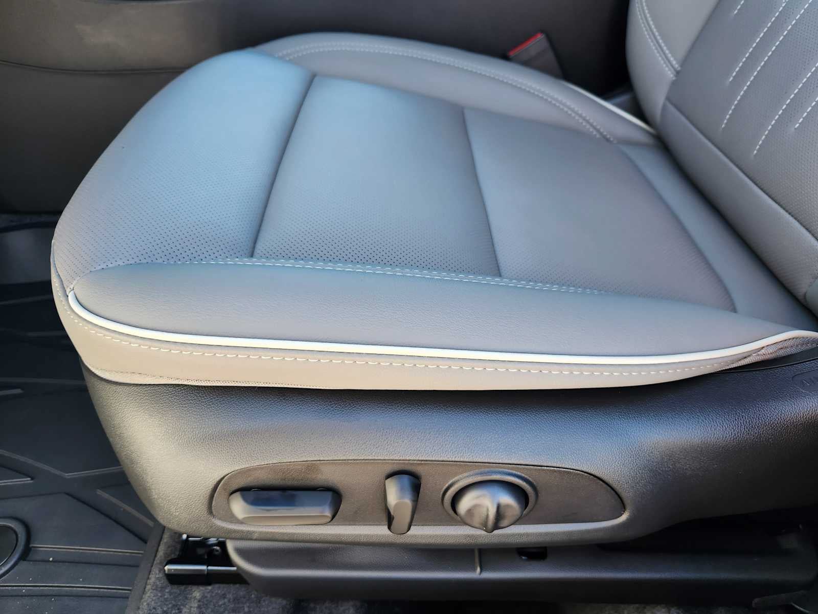 New 2026 Buick Envista Avenir FWD image 8