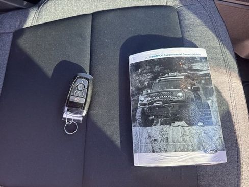 Used 2021 Ford Bronco Big Bend image 17