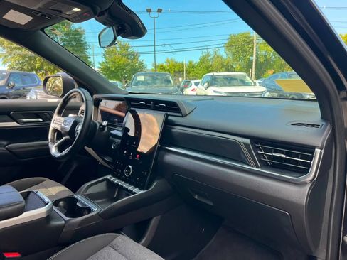Used 2026 GMC Terrain Elevation AWD/4WD image 21