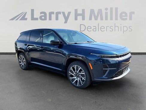 New 2025 Jeep Wagoneer S Limited image 7