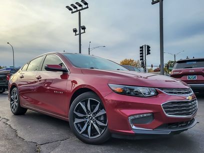 Used 2018 Chevrolet Malibu LT w/ Leather Package