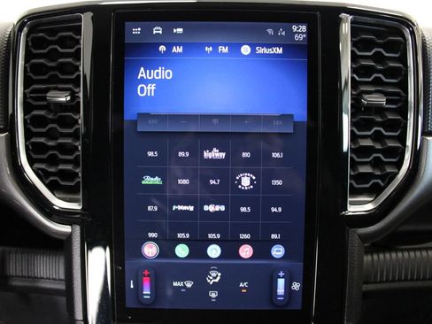 Used 2024 Ford Ranger XLT w/ FX4 Off-Road Package AWD/4WD image 14