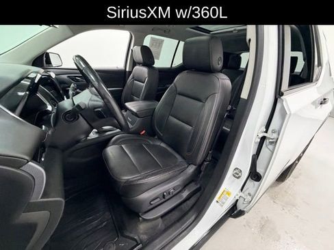 Certified 2020 Chevrolet Traverse Premier w/ Redline Edition AWD/4WD image 10
