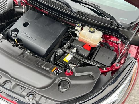 Used 2020 Buick Enclave Essence w/ Sport Touring Edition FWD image 48
