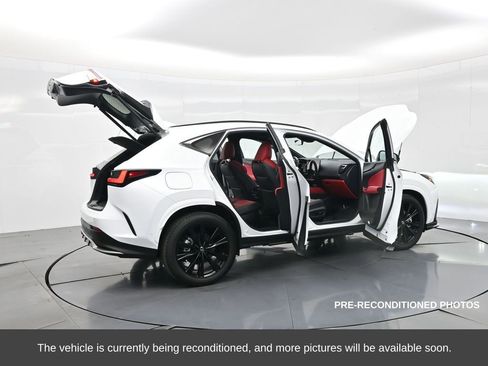 Used 2025 Lexus NX 450h+ F Sport image 39