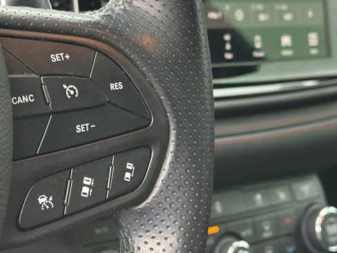 Used 2023 Dodge Durango R/T RWD image 23