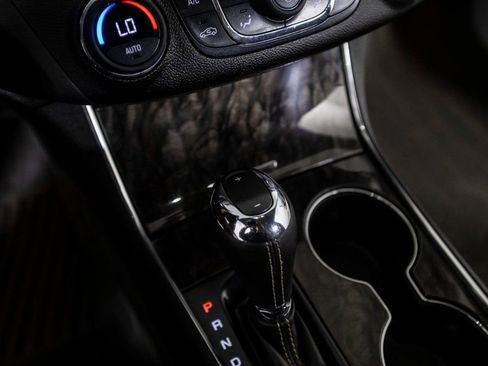 Used 2014 Chevrolet Impala LT w/ Convenience Package image 25